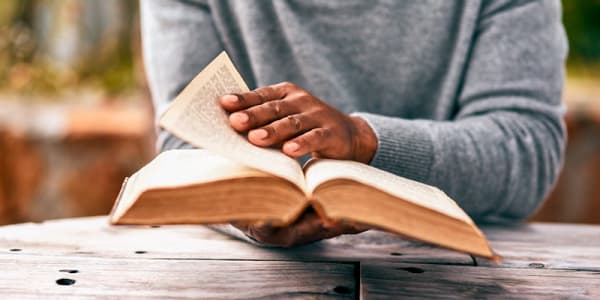 6 bonnes raisons de lire la Bible
